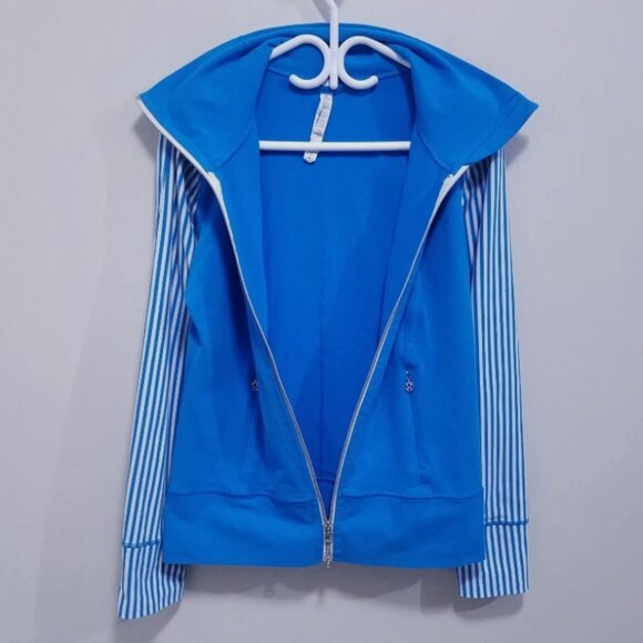Lululemon Daily Yoga Jacket 8 Medium Polar Cream Beaming Blue Classic Stripe - Picture 3 of 12